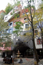 Hundertwasser-Haus_0.JPG